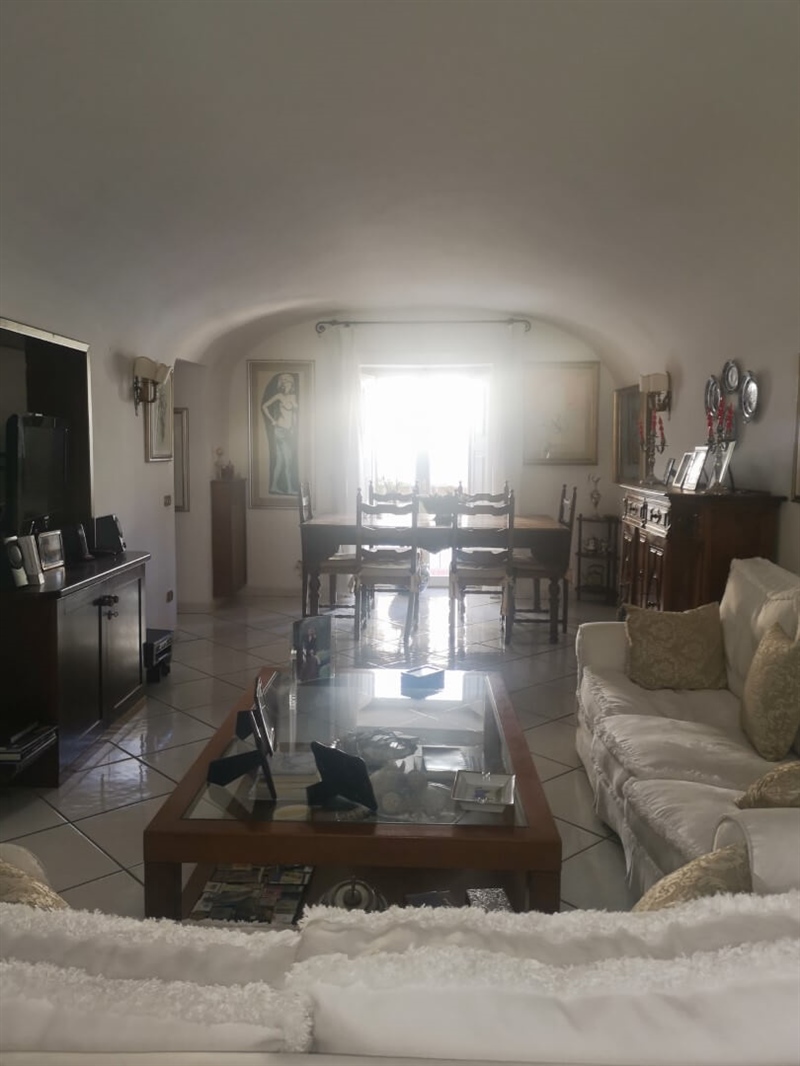 Appartamento in vendita 110 mq Via Broggia   Napoli   Soggiorno